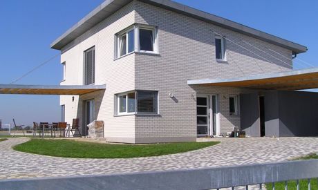 Bestsellery CETTA 80 i ZETTA 90: czym się różnią i które żaluzje zewnętrzne wybrać?