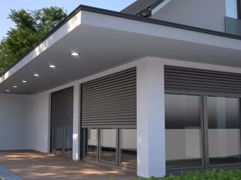 Jak wybrać rolety zewnętrzne? Porównanie materiałów i cen