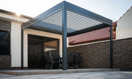 Planujemy pergolę: Kiedy zacząć i na co uważać?