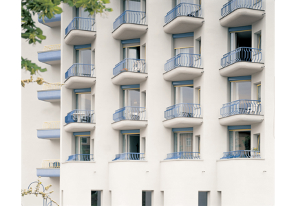 Rolety na balkon przeszklony (rolety na balkon przeciwsłoneczne)
