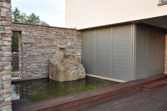 Předokenní roleta Vivera